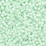 Miyuki kralen delica's 11/0 Opaque light mint green