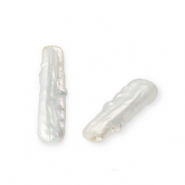 BQ Zoetwaterparels Natural white