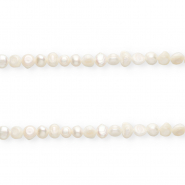 Imperfecte zoetwaterparels nugget rond 7-8mm Natural white