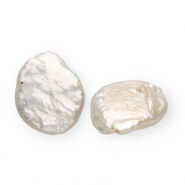 Imperfecte zoetwaterparels irregular rond Natural white