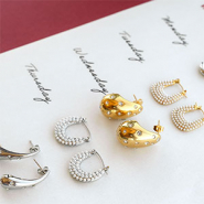 Inspiratiesets Ontdek onze nieuwe collectie roestvrij stalen oorbellen