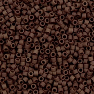 Miyuki kralen delica's 11/0 Opaque matte espresso brown DB-1910