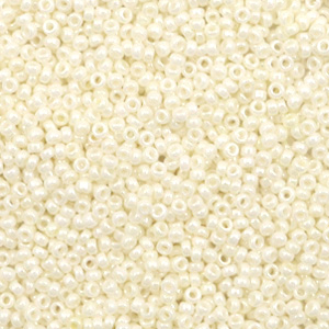 Miyuki rocailles 15/0 Ceylon cream beige 15-594
