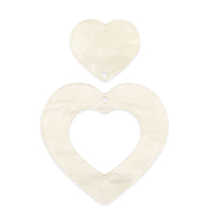 Statement hangers heart Pearl shine off white
