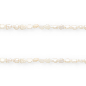 Imperfecte zoetwaterparels rice 5x4mm Natural white