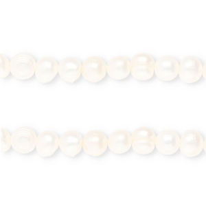 Imperfecte zoetwaterparels rond Natural white