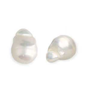 Imperfecte zoetwaterparels drop high luster Naturel wit