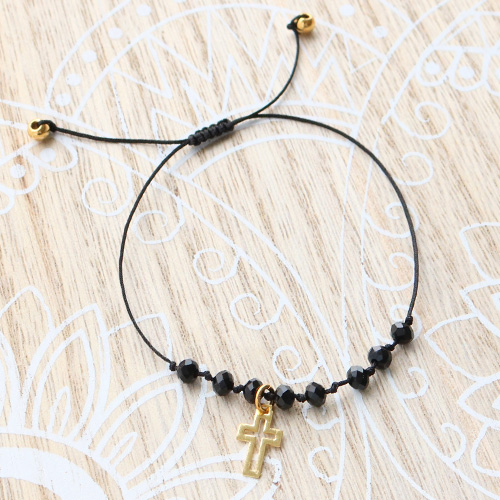 Bohemian stijl sieraden met nieuwe hangers in o.a. religieuze stijl
