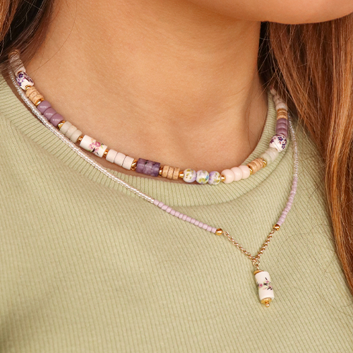 Ontwerp chique oorbellen en kettingen