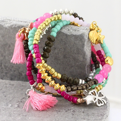 Korte omschrijving:  Vrolijke creaties met DQ Metaal