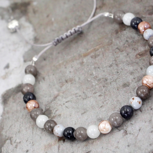 Mega hippe armbandjes in Shamballa stijl met waxkoord knopen!