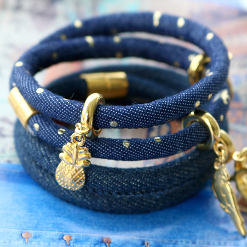 Eigentijdse stoer-chique sieraden maak je zelf met ons mega leuke Trendy plat koord denim en trendy gestikt koord, d&eacute; trend van nu!