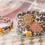 Maak leuke armbanden en haarelastieken met stitched elastisch lint leopard: