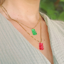 Inspiratie voor het maken van kleurrijke sieraden met gummy bear hangers
