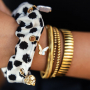 Bedels hangen aan je scrunchies