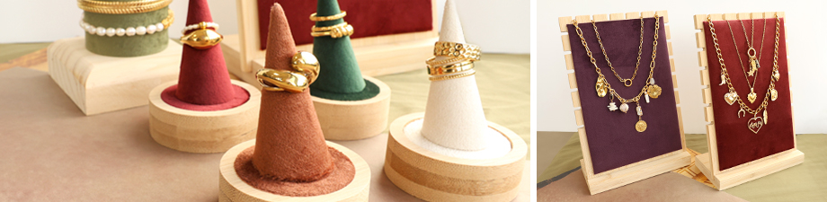 Nieuwe displays voor ringen, armbanden en kettingen