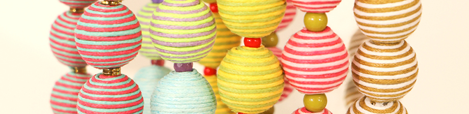 Statement acryl kralen met waxkoord Statement acryl kralen met waxkoord